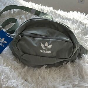 Adidas Men's Green Crossbody Bag